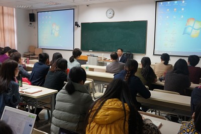 vwin德赢ac米兰官方网举办人文社科类项目申报专题讲座