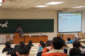 “上善若水，厚德载物――护理名家讲坛”系列讲座在vwin德赢ac米兰官方网开讲